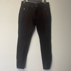 Banana Republic Zip Pocket Skinny Black Pants with Zipper Details on Ankles